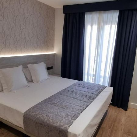 Ch La Petite Maison - Boutique - Madrid Eksteriør bilde