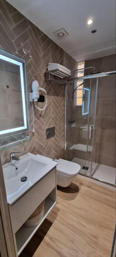 Ch La Petite Maison - Boutique - Madrid Eksteriør bilde