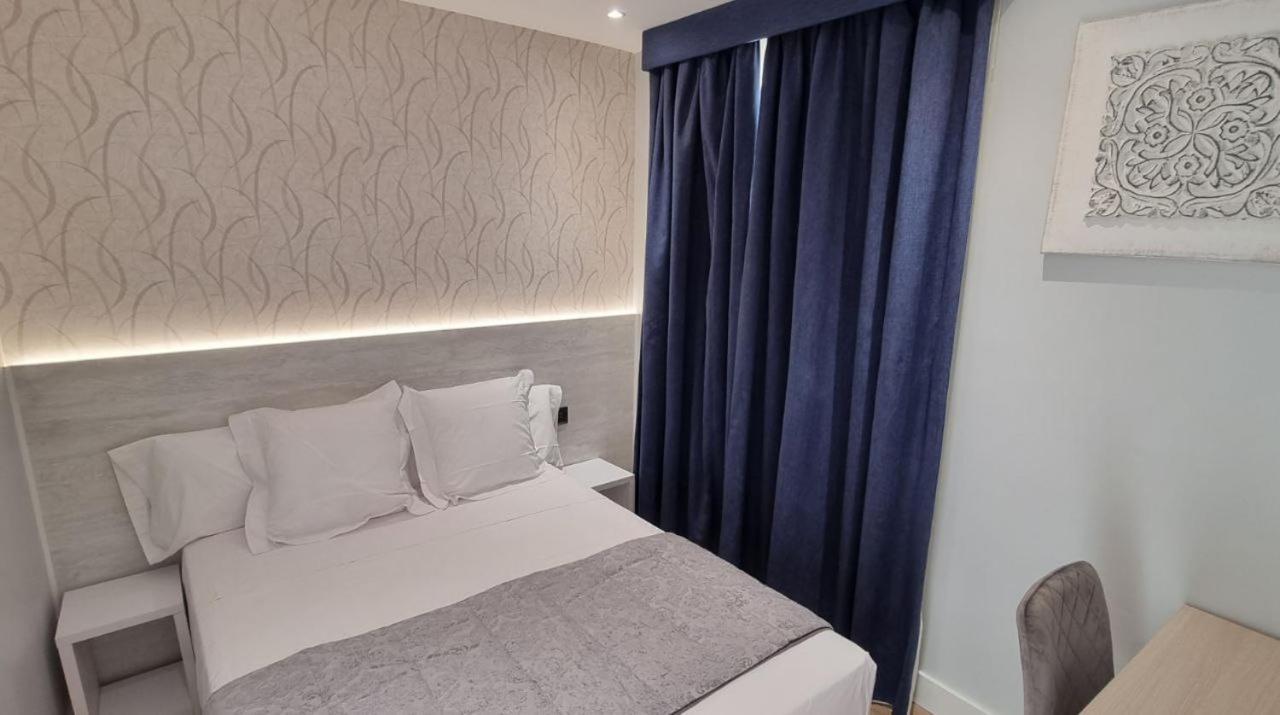 Ch La Petite Maison - Boutique - Madrid Eksteriør bilde